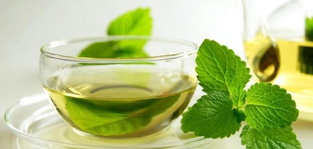 ما هي فوائد الشاي الأخضر بالنعناع