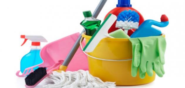 أدوات التنظيف المنزلية