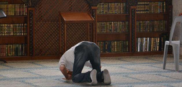 أثر الصلاة في تهذيب السلوك
