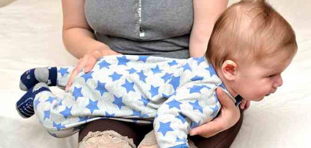 علاج الغازات عند الرضع
