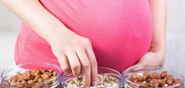 هل زيادة الوزن تمنع الحمل