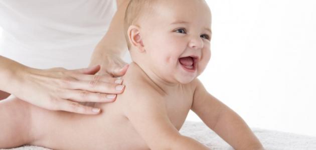 فوائد زيت الزيتون للطفل حديث الولادة