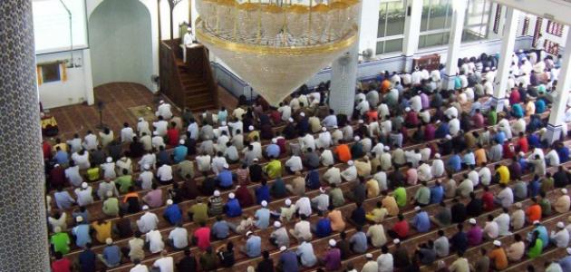 هل الصلاة في المسجد واجبة