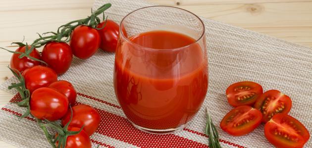 فوائد عصير الطماطم للشعر