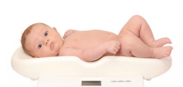 كيف يزيد وزن الطفل الرضيع