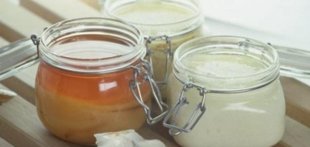 فوائد العسل الأبيض للبشرة