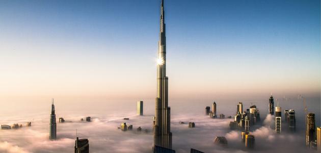عدد طوابق برج خليفة