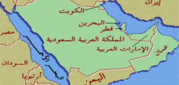 ما هي حدود دولة قطر