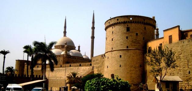 أين بنيت قلعة صلاح الدين