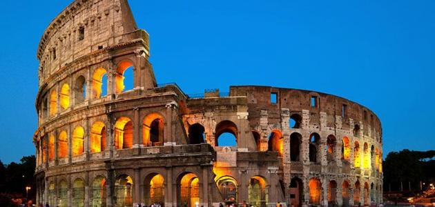 لماذا يجب أن تسافر إلى روما