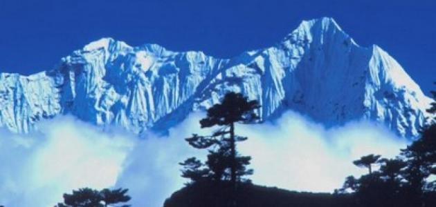 ما هي أطول سلسلة جبال في العالم