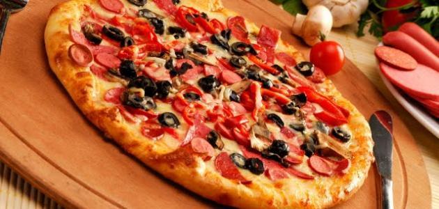 كيفية صنع البيتزا بطريقة سهلة