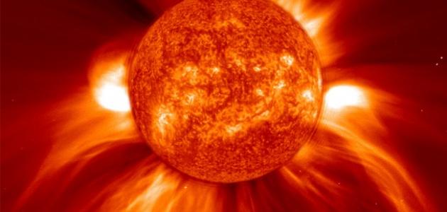 كم تبلغ درجة الحرارة في مركز الشمس