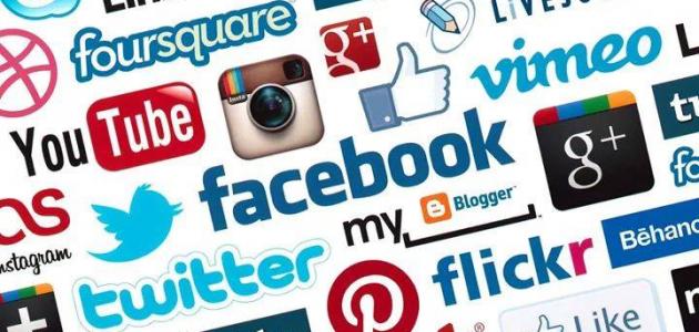 بحث عن برامج التواصل الاجتماعي