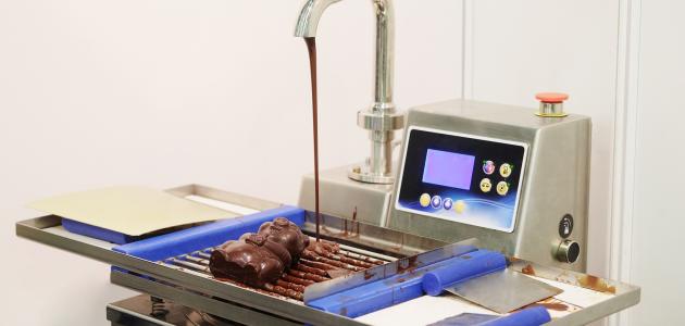 كيفية صناعة الشوكولاتة في المصانع