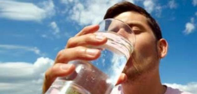 أهمية شرب الماء