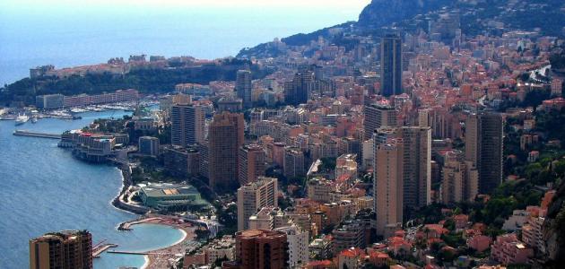 ما هو نظام الحكم في موناكو