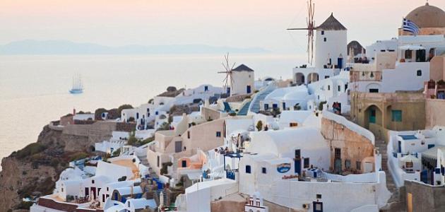 السفر إلى اليونان