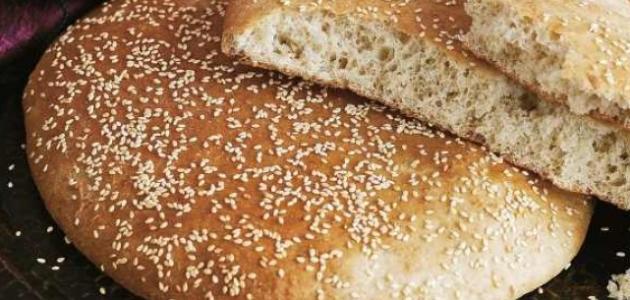 طريقة عمل خبز بدقيق الذرة