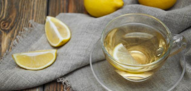 فوائد مذهلة لليمون مع الماء الدافئ
