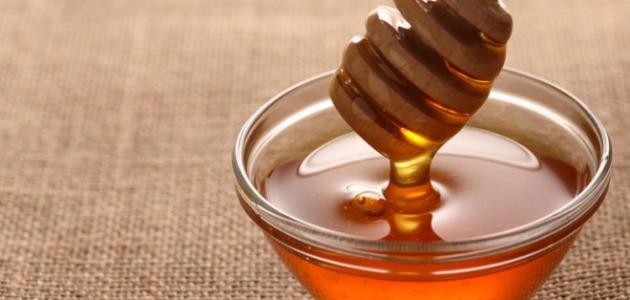 ما فوائد العسل على الريق