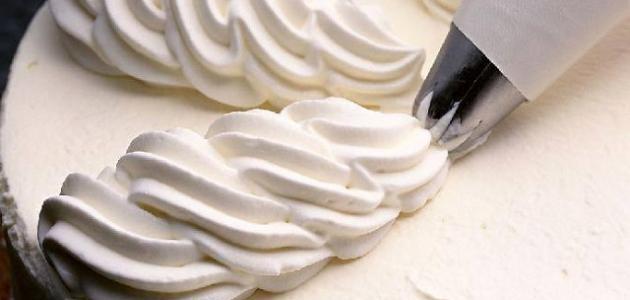 طريقة عمل كريمة الكيك البيضاء