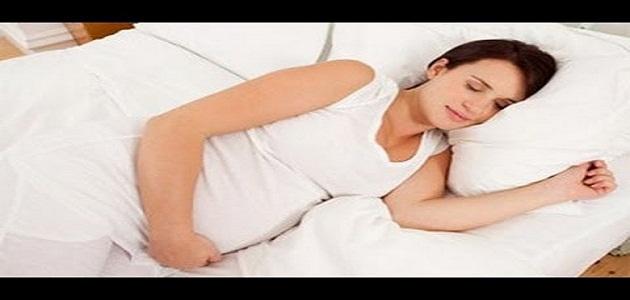 كيفية نوم المرأة الحامل