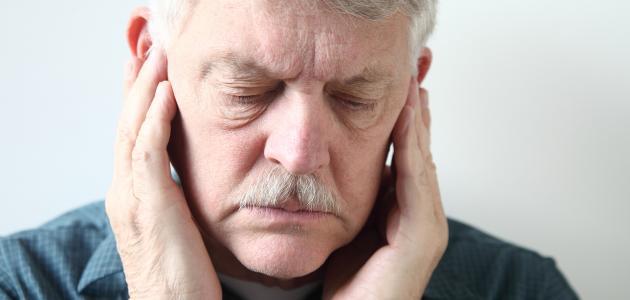 علاج طنين الأذن